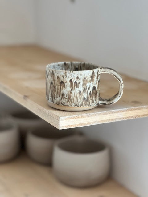 Tasse terre brûlée