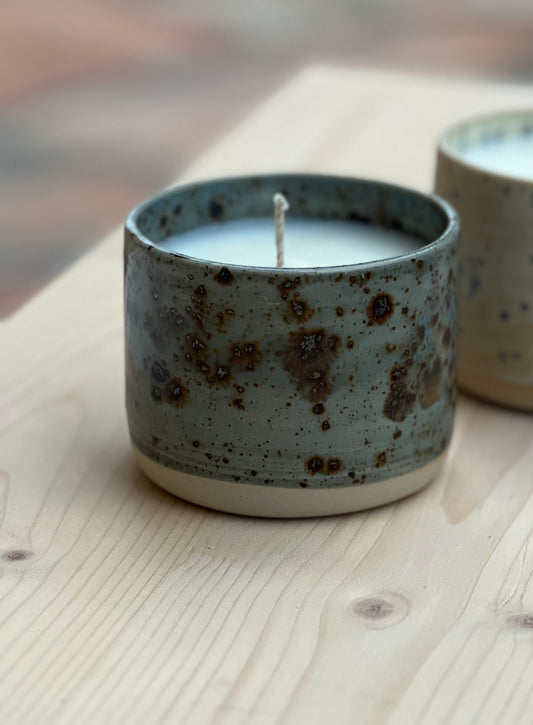 Bougie artisanale - Fabriquée entièrement à la main