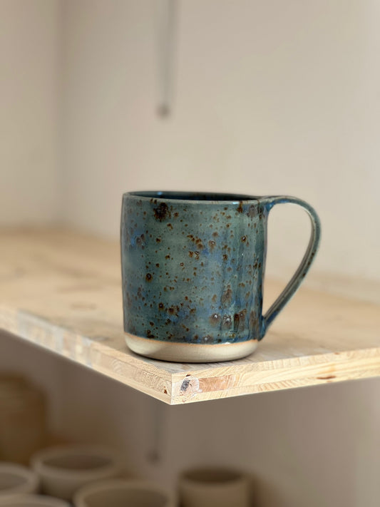 Mug à thé avec anse