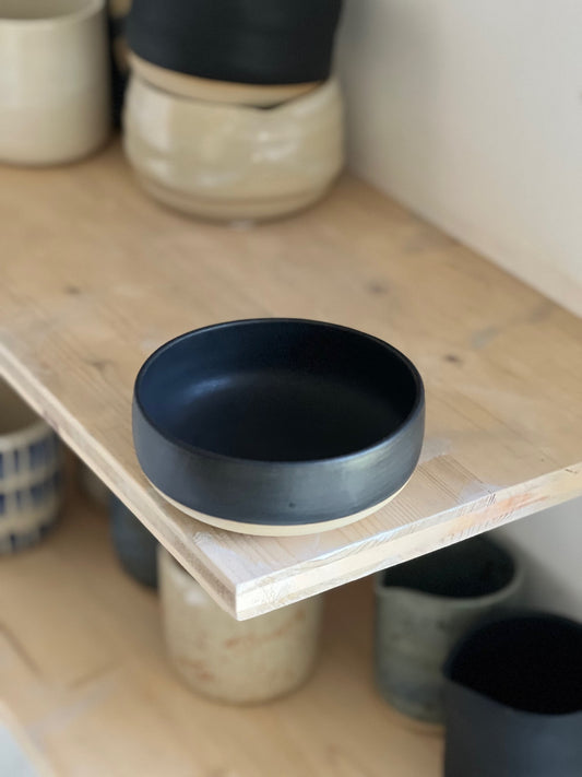 Petit bol apéro noir mat